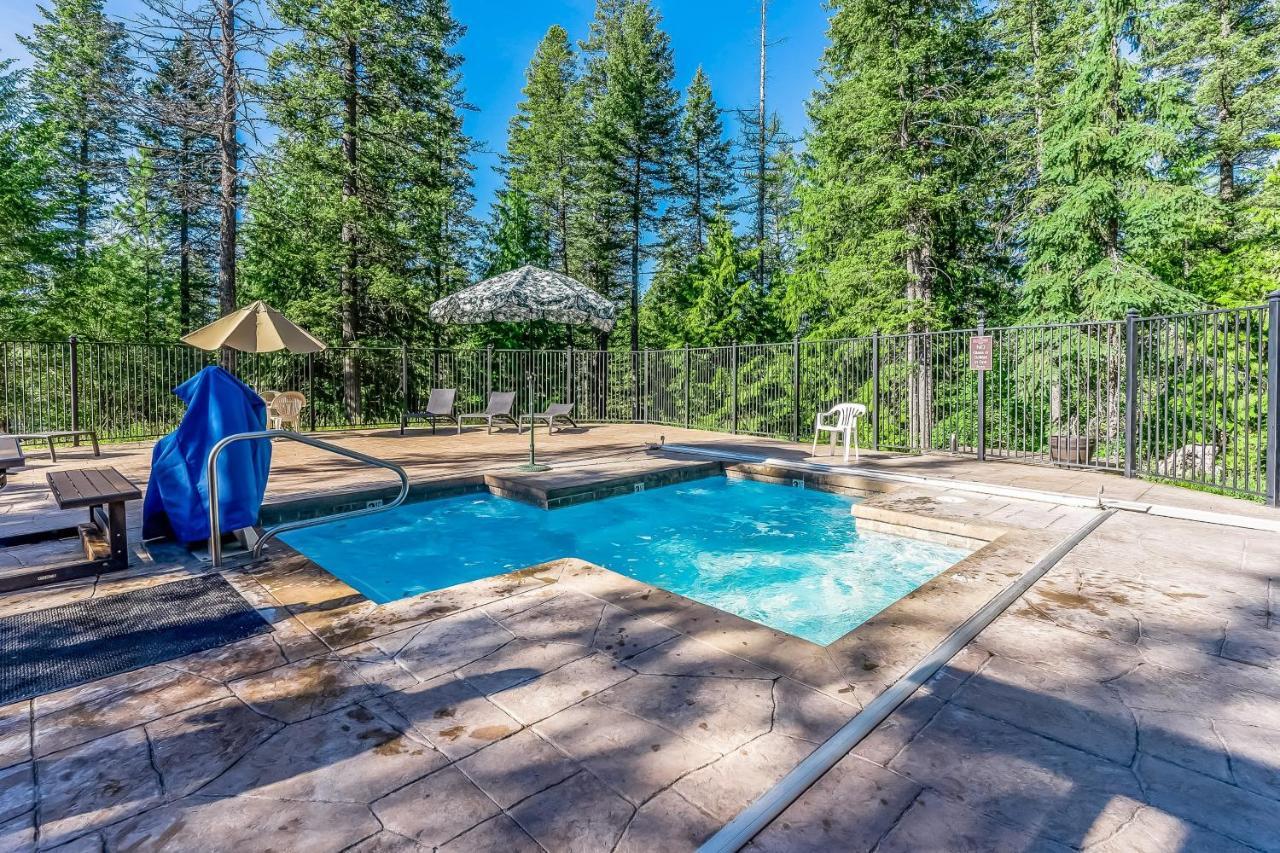 Wooded Dreams Apartment Whitefish Bagian luar foto